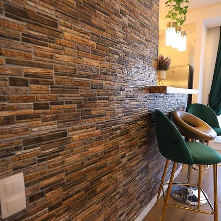 Apartament Beauty Smarald By Cosmopolis Stefanestii de Jos Kültér fotó