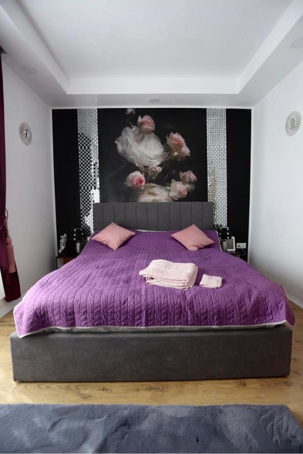 Apartament Beauty Smarald By Cosmopolis Stefanestii de Jos Kültér fotó